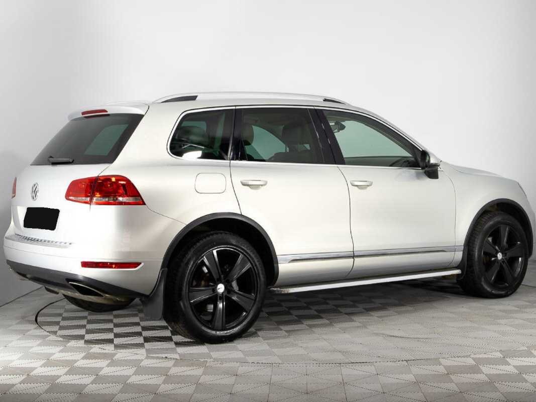 Купить Volkswagen Touareg с пробегом. Фото: #4
