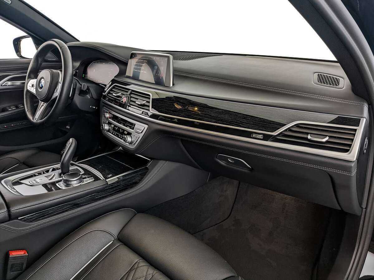 Купить BMW 7 серии с пробегом. Фото: #8