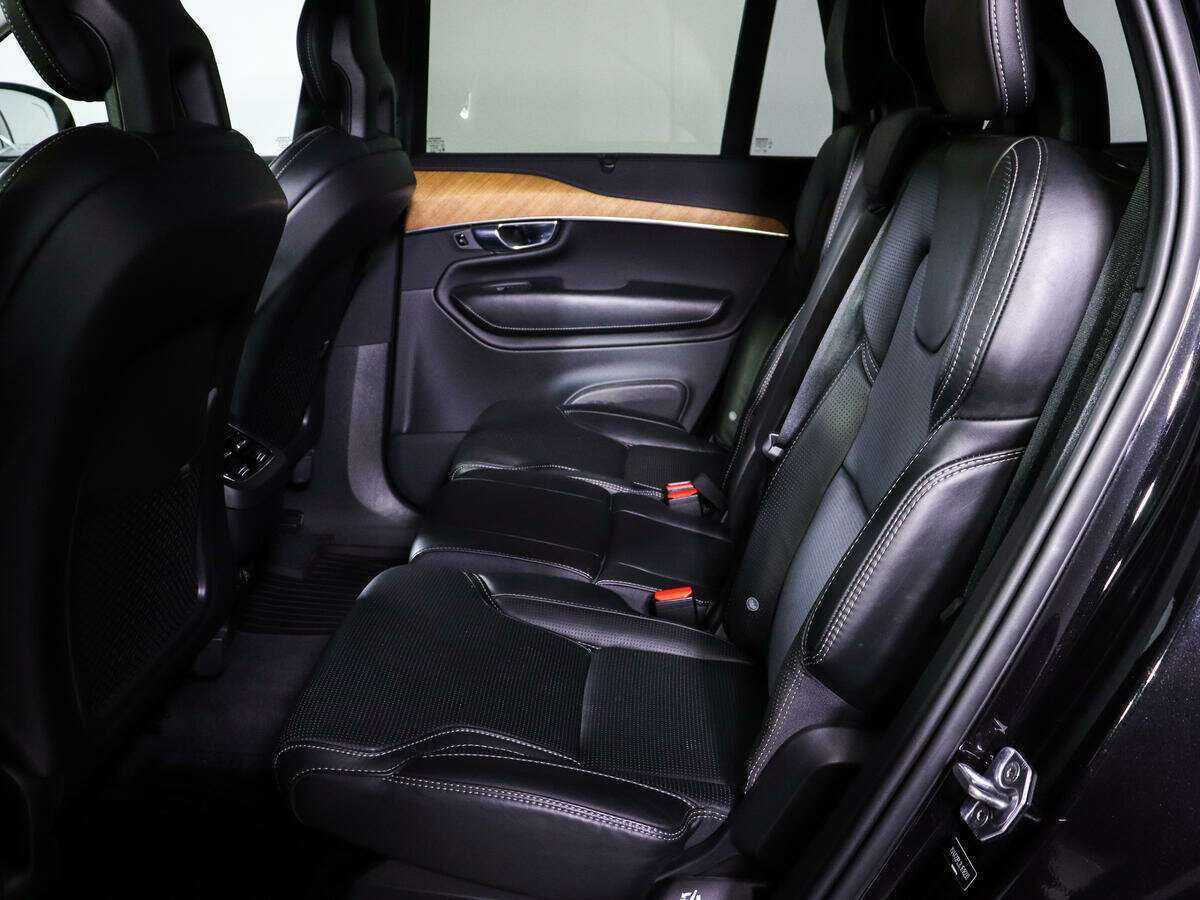 Купить Volvo XC90 с пробегом. Фото: #9