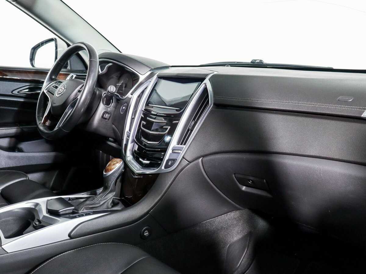 Купить Cadillac SRX с пробегом. Фото: #5