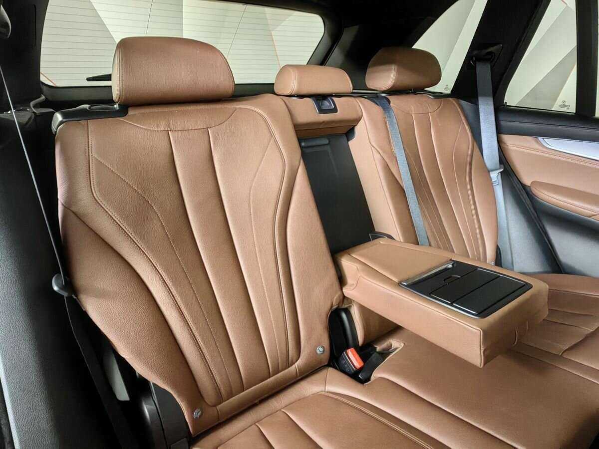 Купить BMW X5 с пробегом. Фото: #10