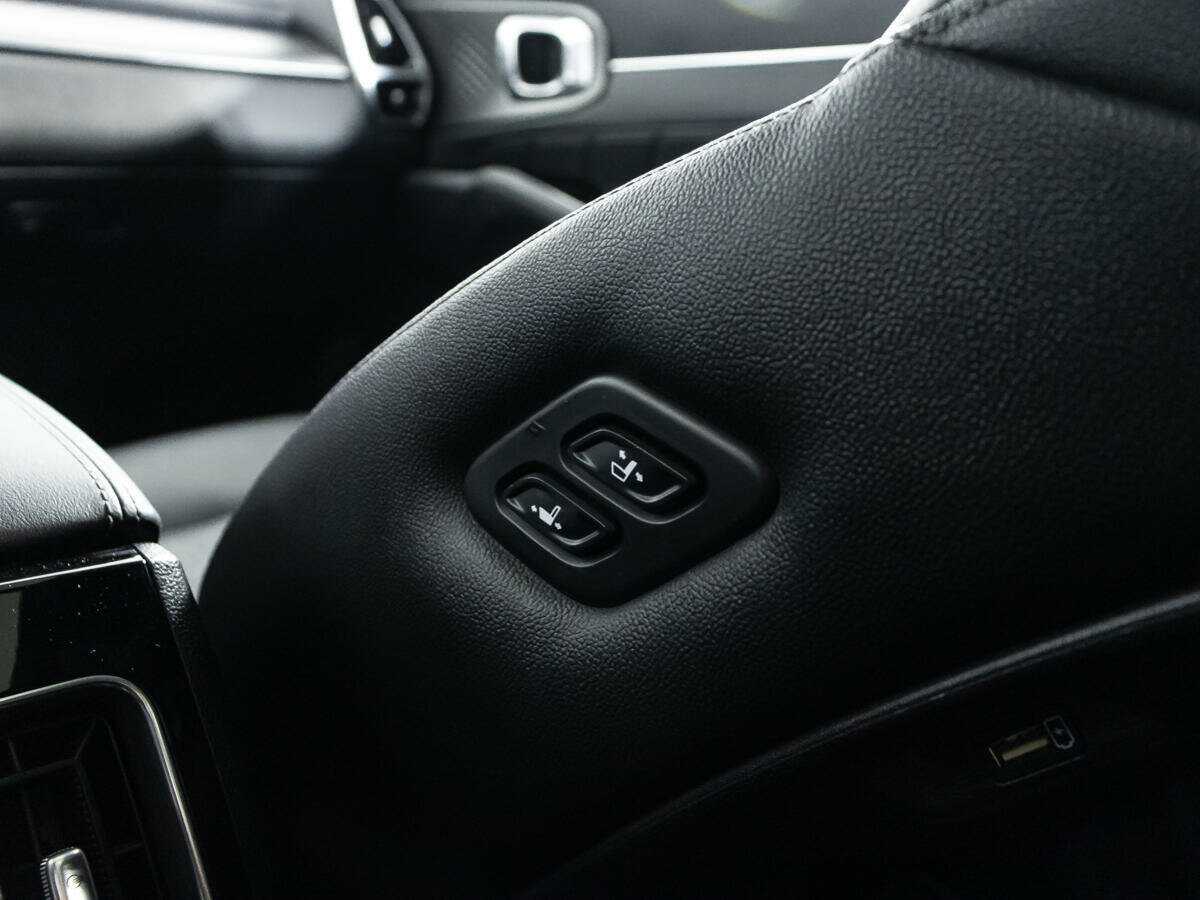 Купить Kia Sorento с пробегом. Фото: #26