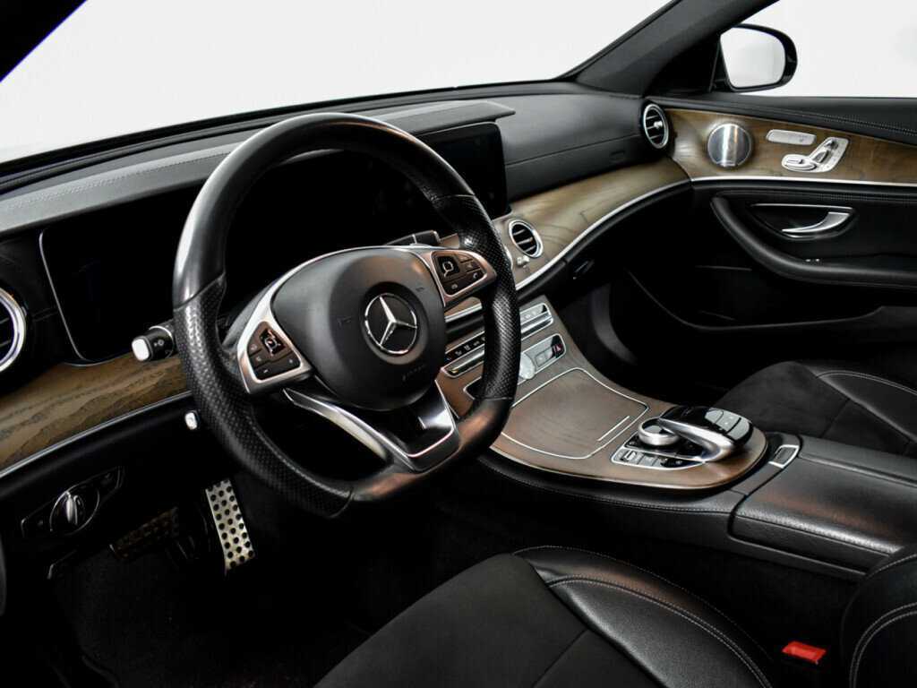 Купить Mercedes-Benz E-Класс с пробегом. Фото: #8