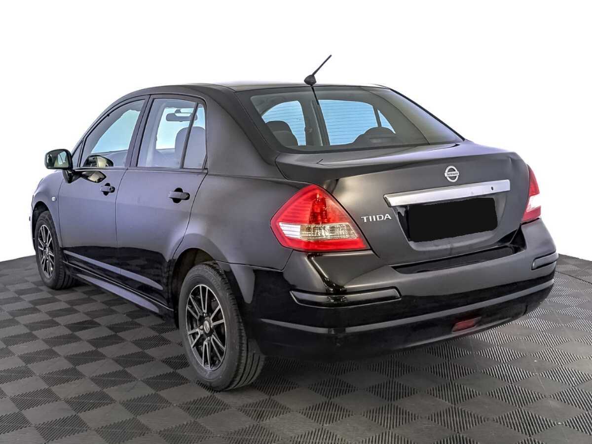 Купить Nissan Tiida с пробегом. Фото: #6