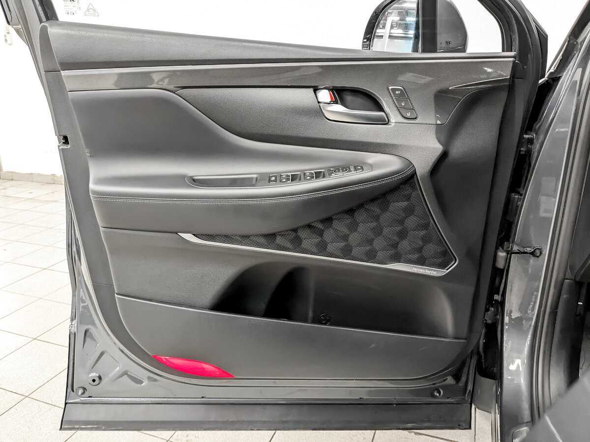 Купить Hyundai Santa Fe с пробегом. Фото: #18