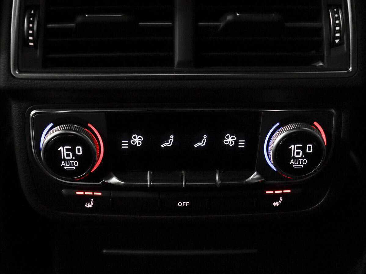 Купить Audi Q7 с пробегом. Фото: #12