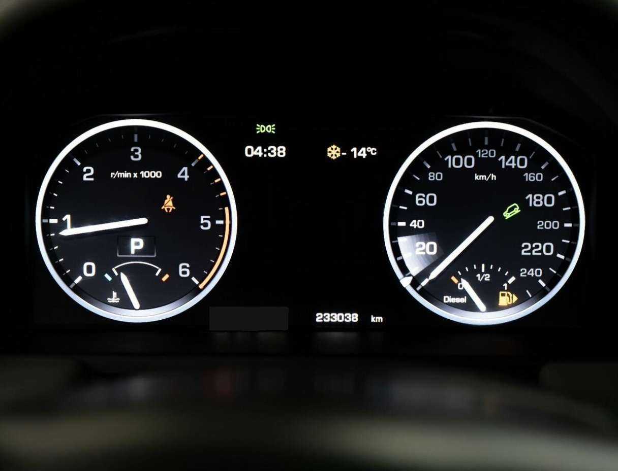 Купить Land Rover Range Rover с пробегом. Фото: #11