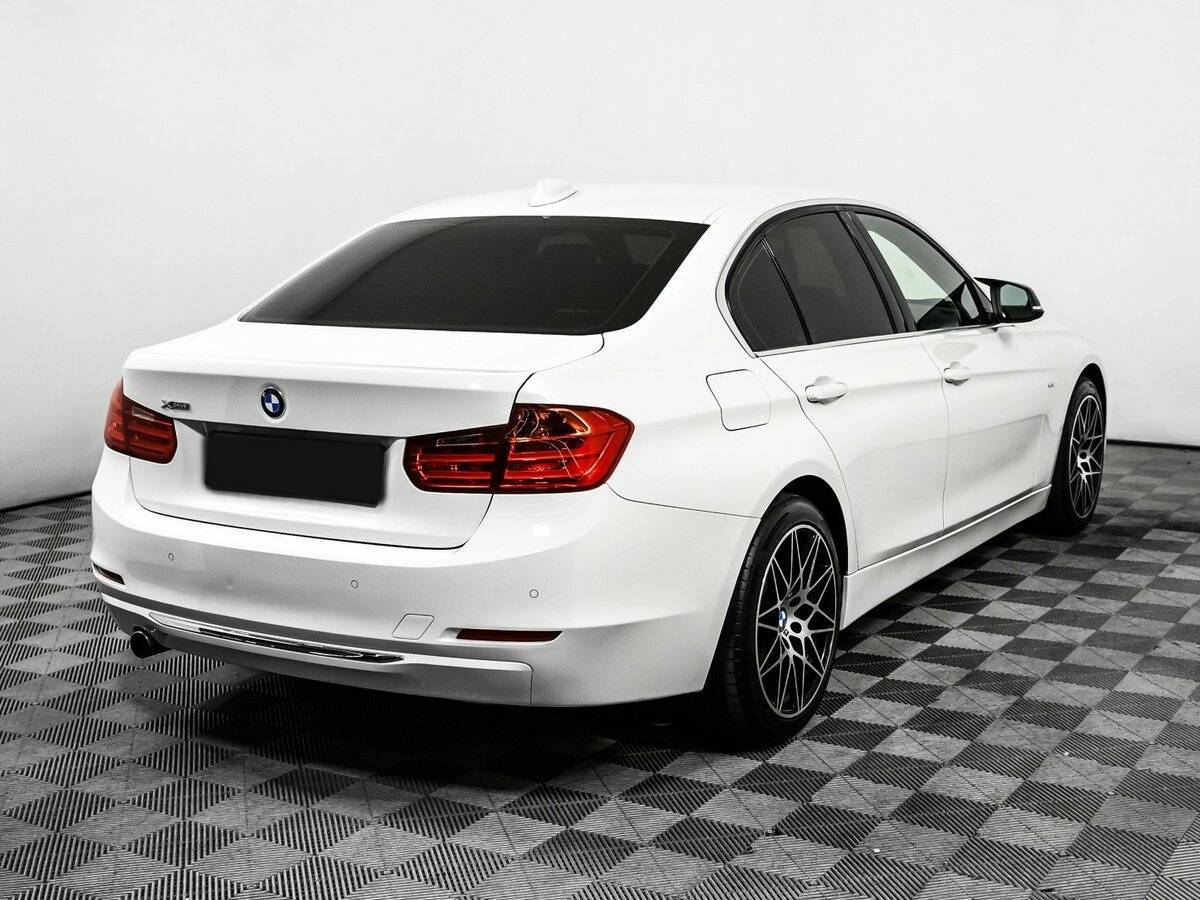 Купить BMW 3 серии с пробегом. Фото: #4