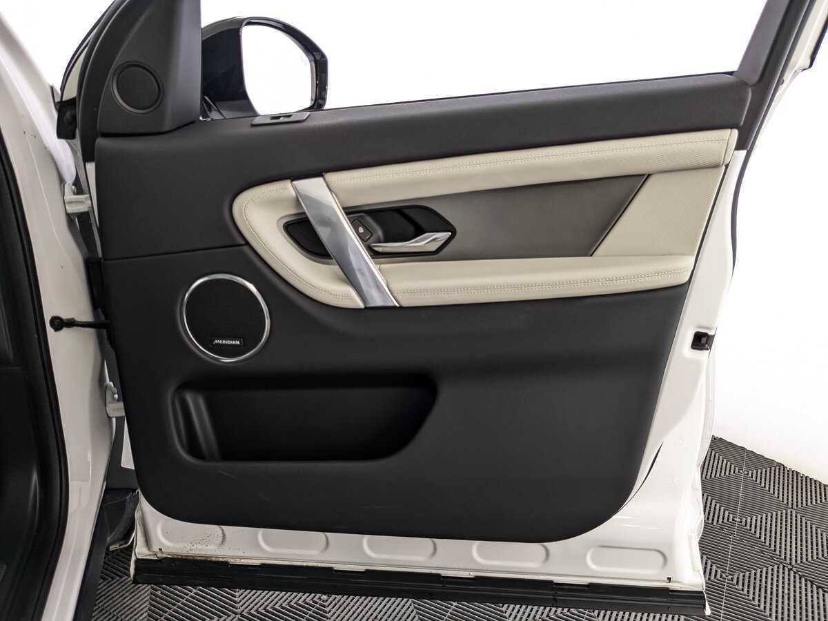Купить Land Rover Discovery Sport с пробегом. Фото: #20