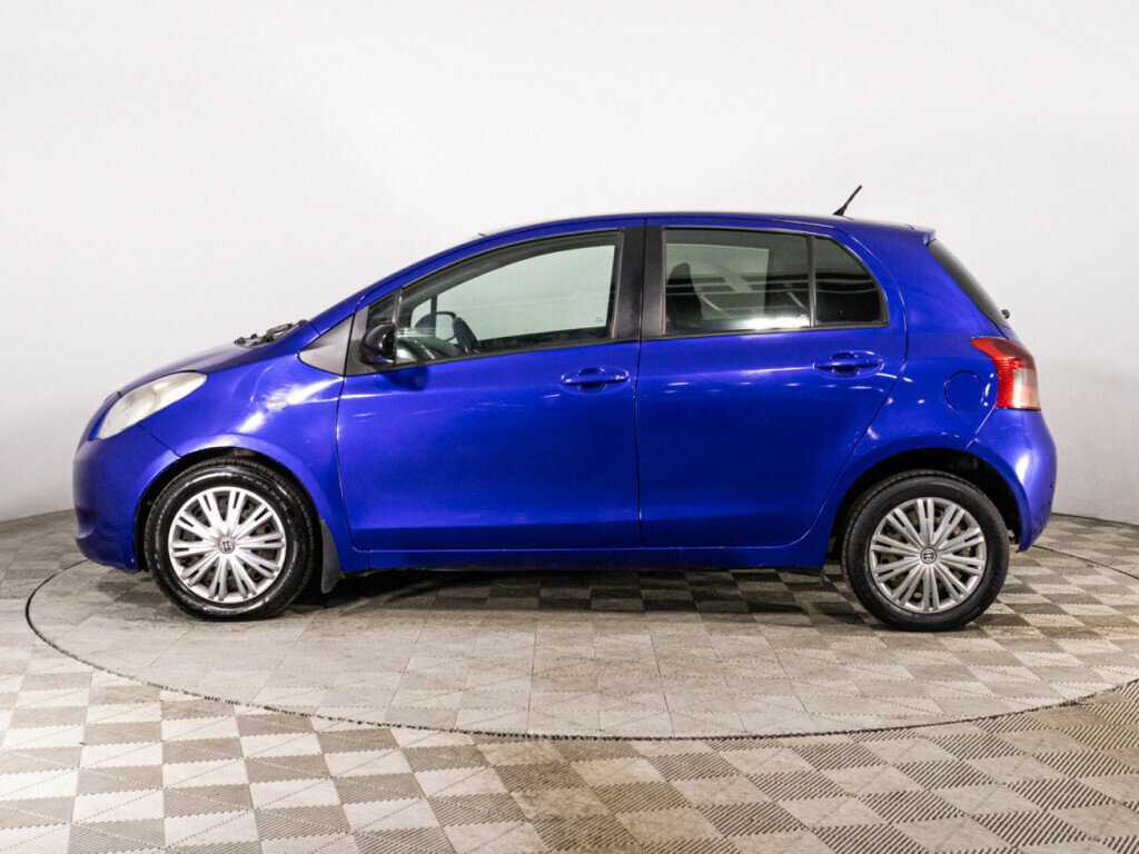 Купить Toyota Yaris с пробегом. Фото: #7