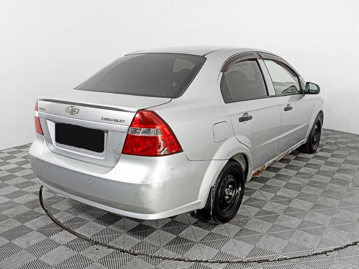 Купить Chevrolet Aveo с пробегом. Фото: #4