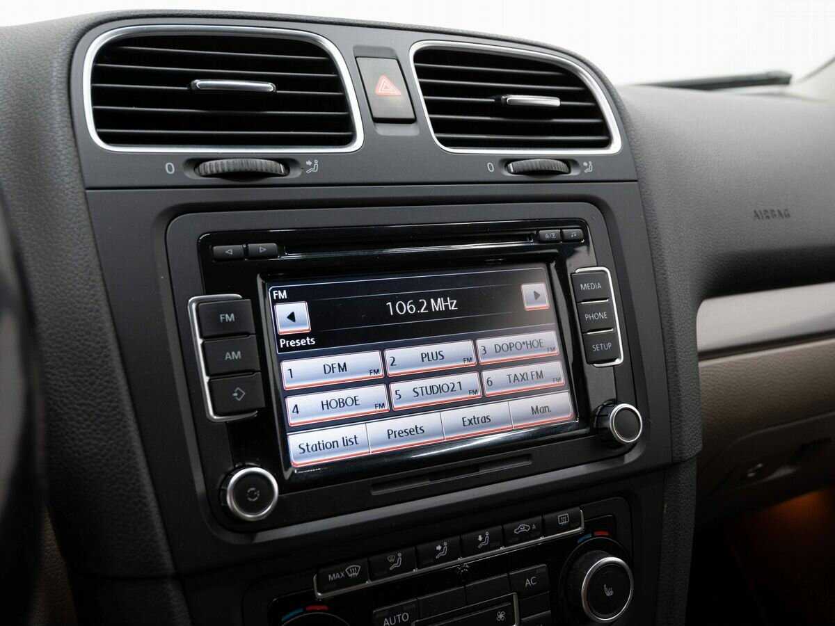 Купить Volkswagen Golf с пробегом. Фото: #16