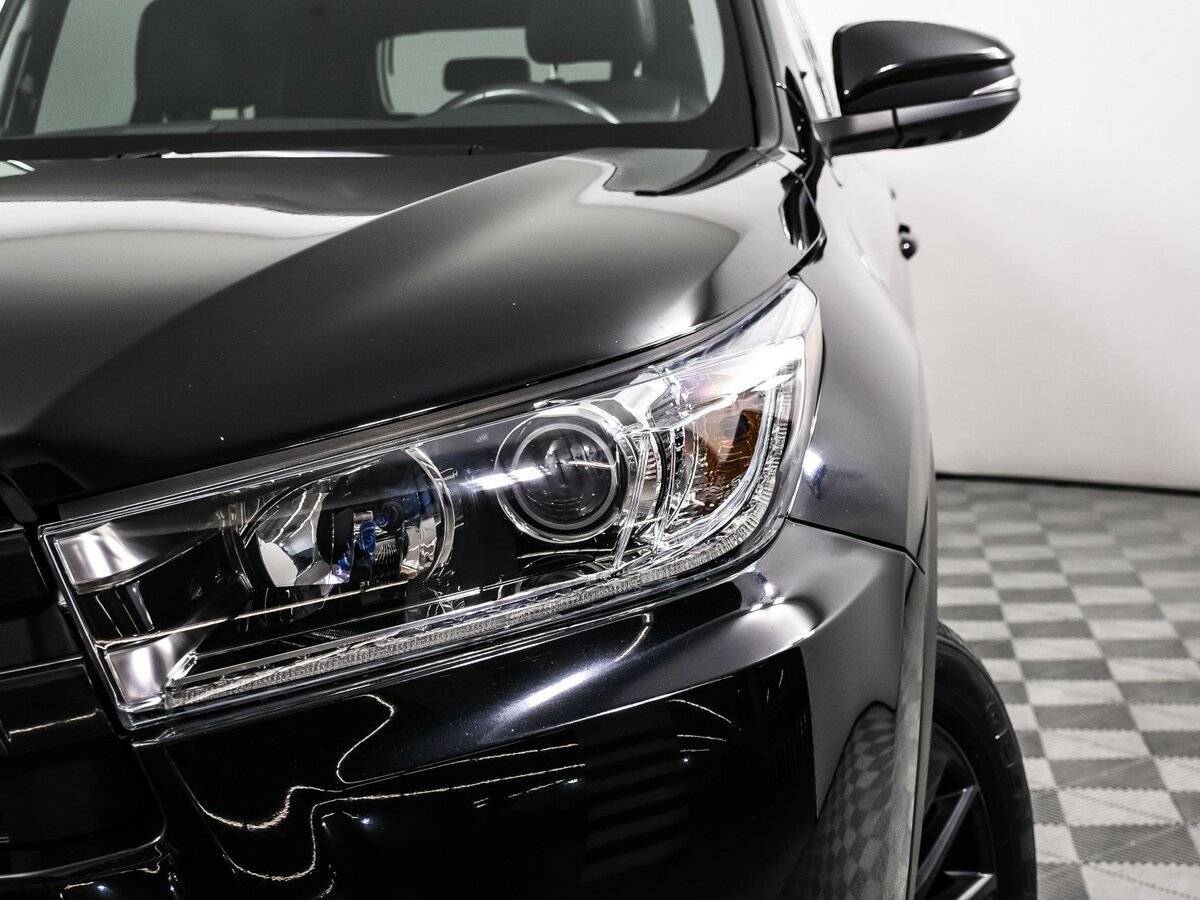 Купить Toyota Highlander с пробегом. Фото: #14