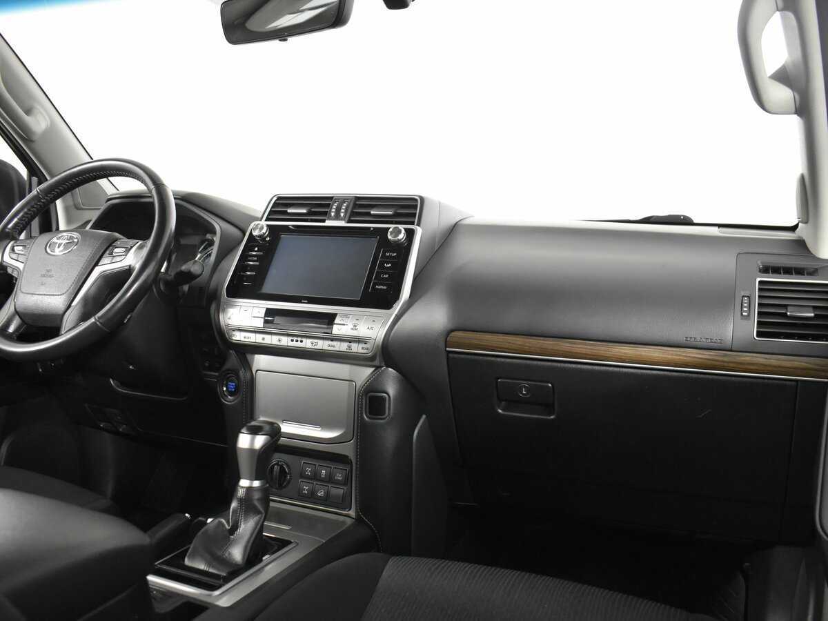 Купить Toyota Land Cruiser Prado с пробегом. Фото: #14