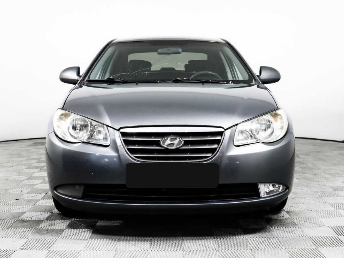 Купить Hyundai Elantra с пробегом. Фото: #1