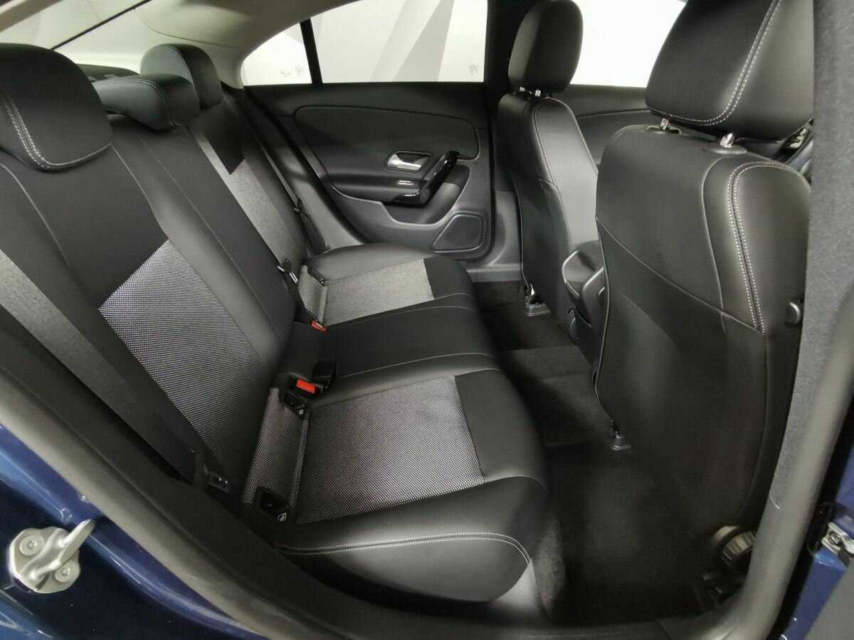 Купить Mercedes-Benz CLA с пробегом. Фото: #11