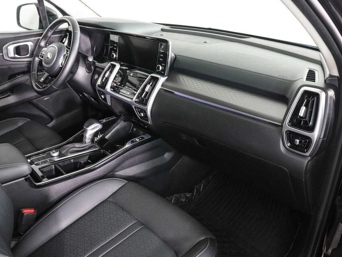 Купить Kia Sorento с пробегом. Фото: #9
