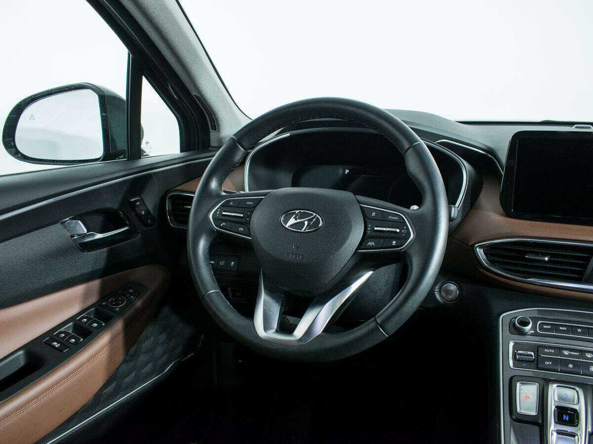 Купить Hyundai Santa Fe с пробегом. Фото: #12