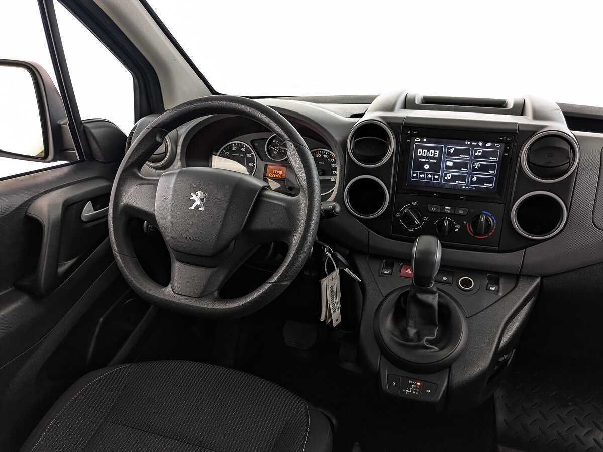 Купить Peugeot Partner с пробегом. Фото: #16