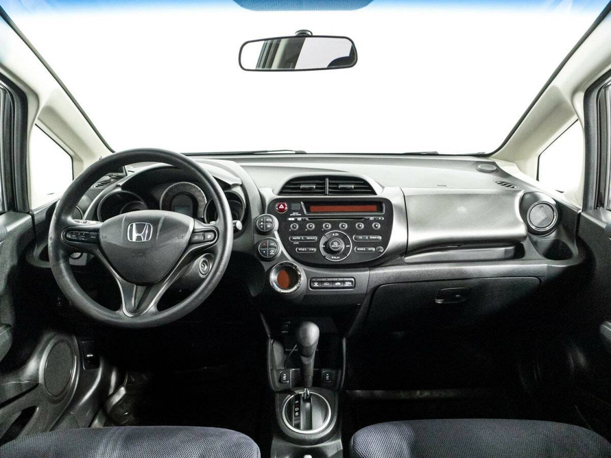 Купить Honda Jazz с пробегом. Фото: #12