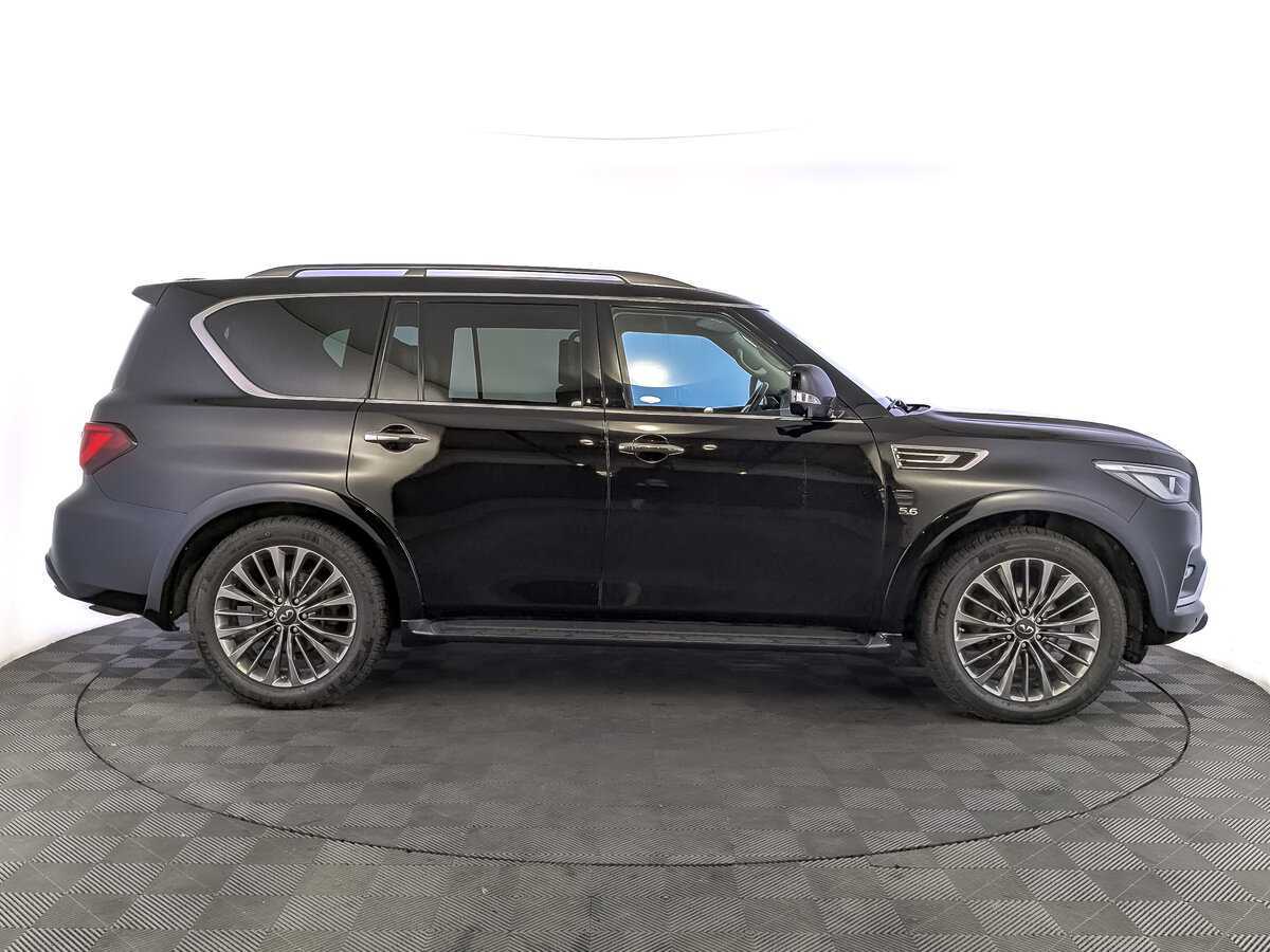 Купить Infiniti QX80 с пробегом. Фото: #3
