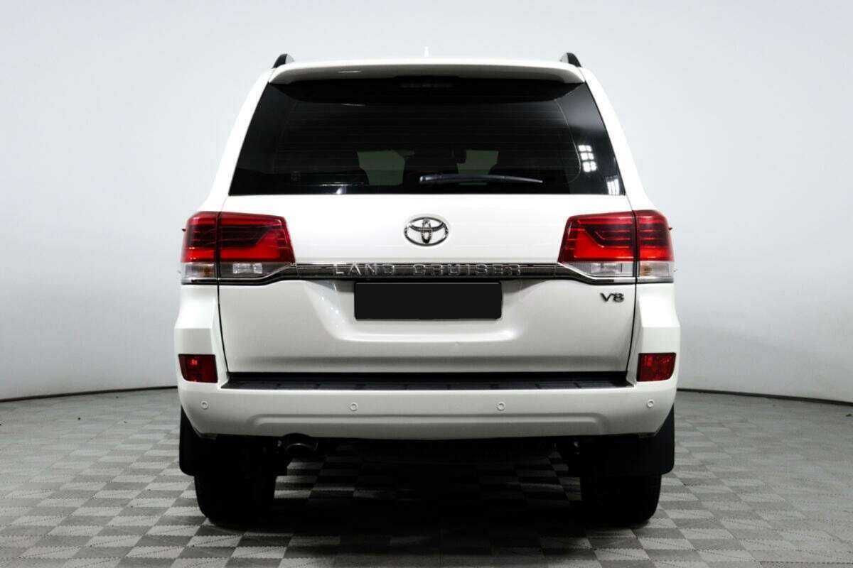Купить Toyota Land Cruiser с пробегом. Фото: #5