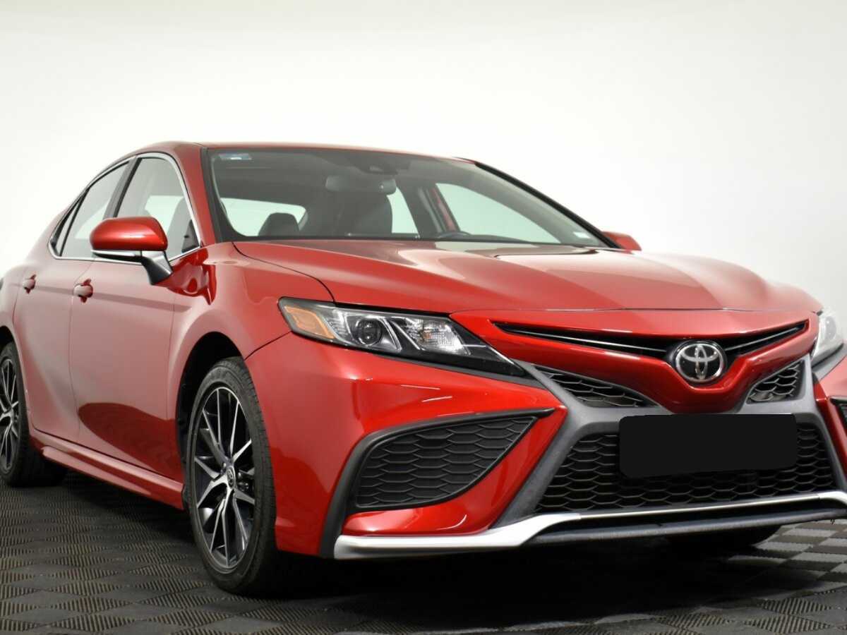 Купить Toyota Camry с пробегом. Фото: #2