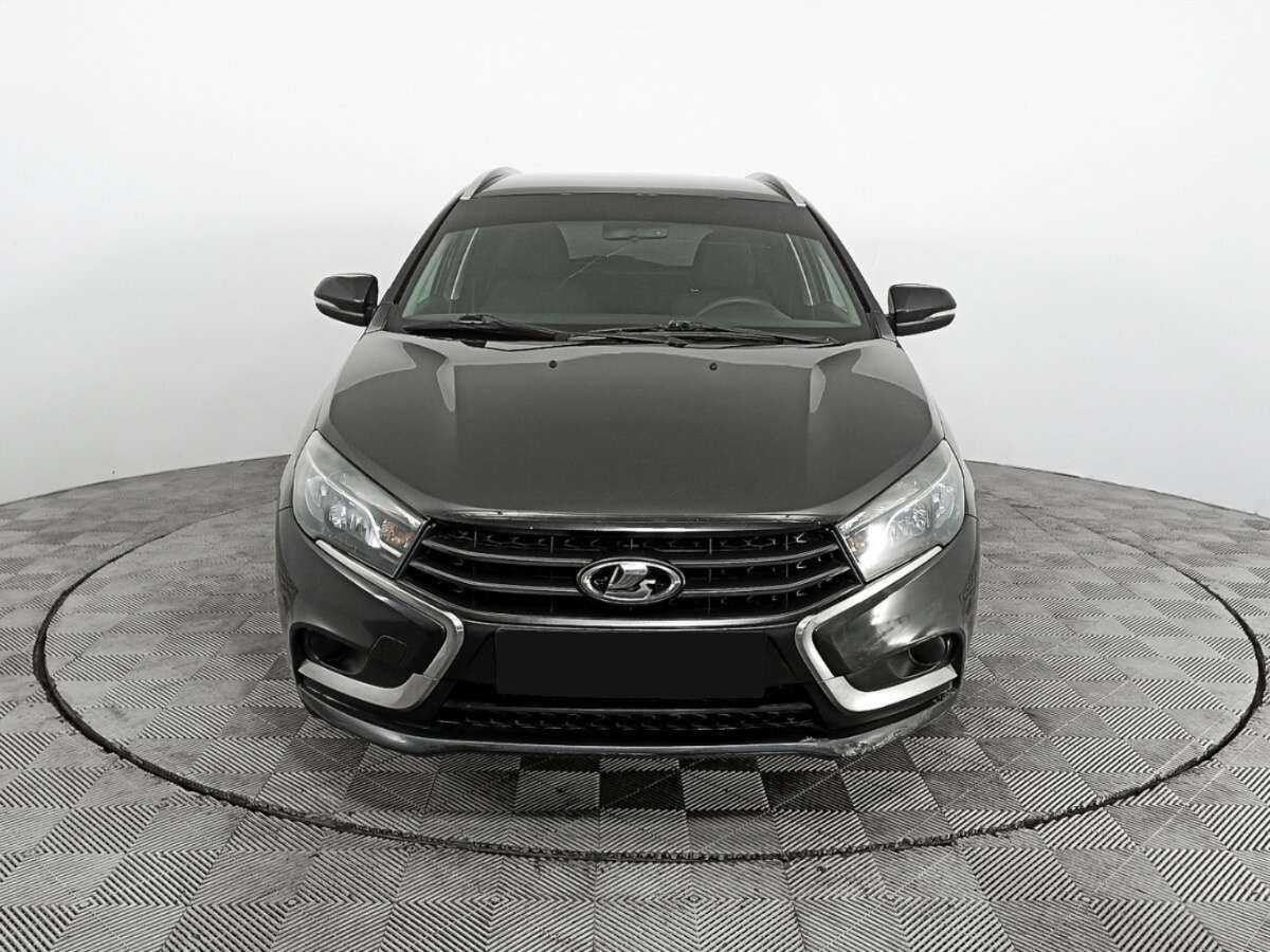 Купить Lada (ВАЗ) Vesta с пробегом. Фото: #1