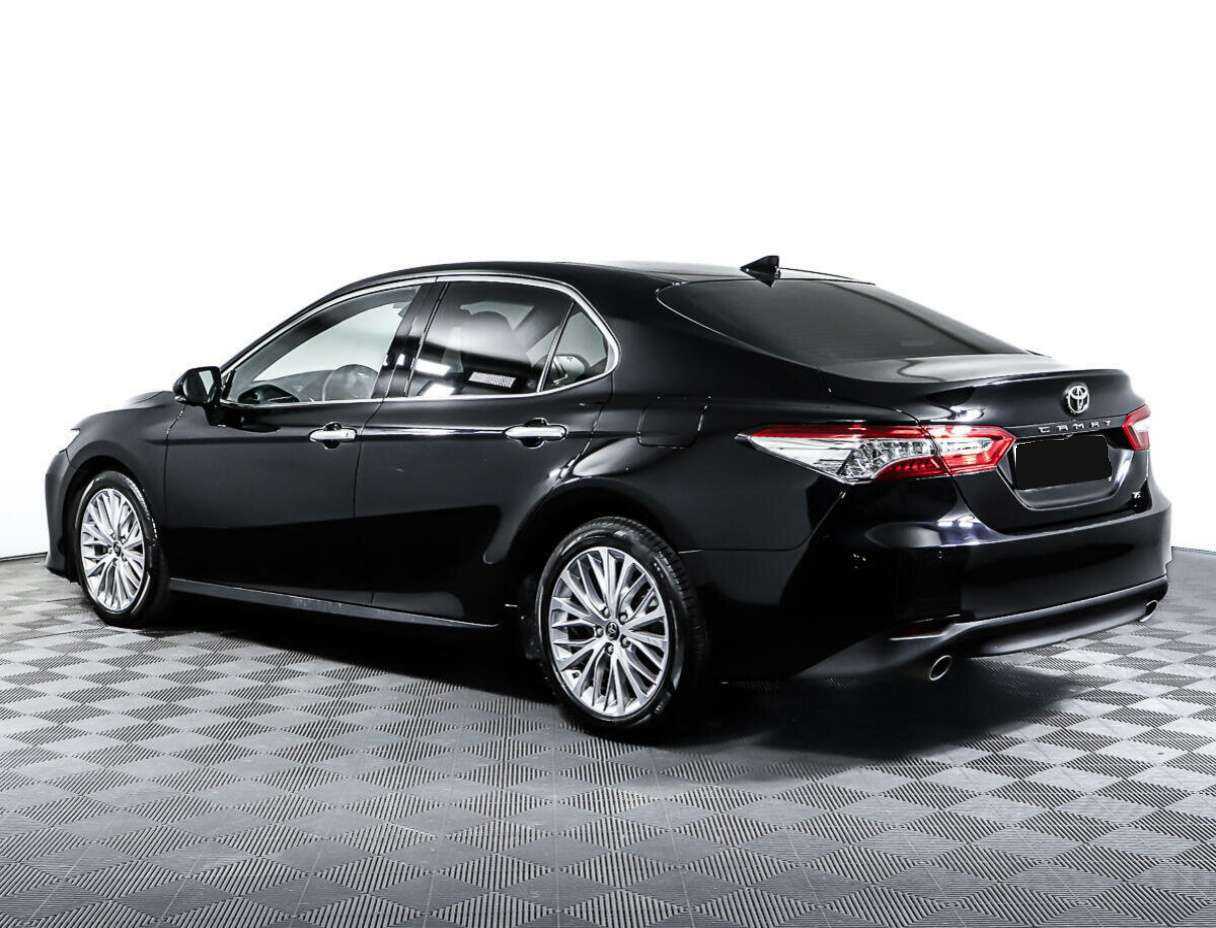 Купить Toyota Camry с пробегом. Фото: #6