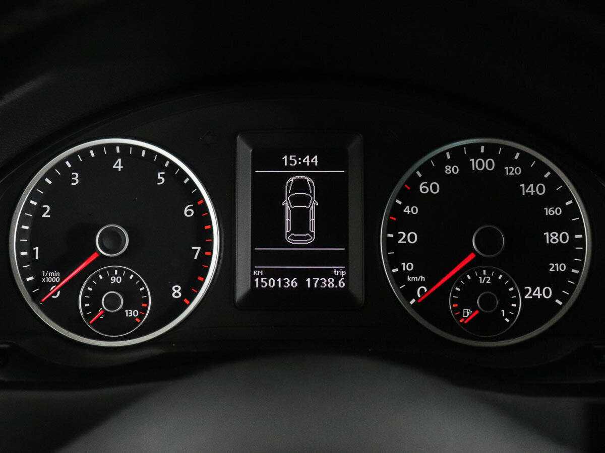 Купить Volkswagen Tiguan с пробегом. Фото: #8