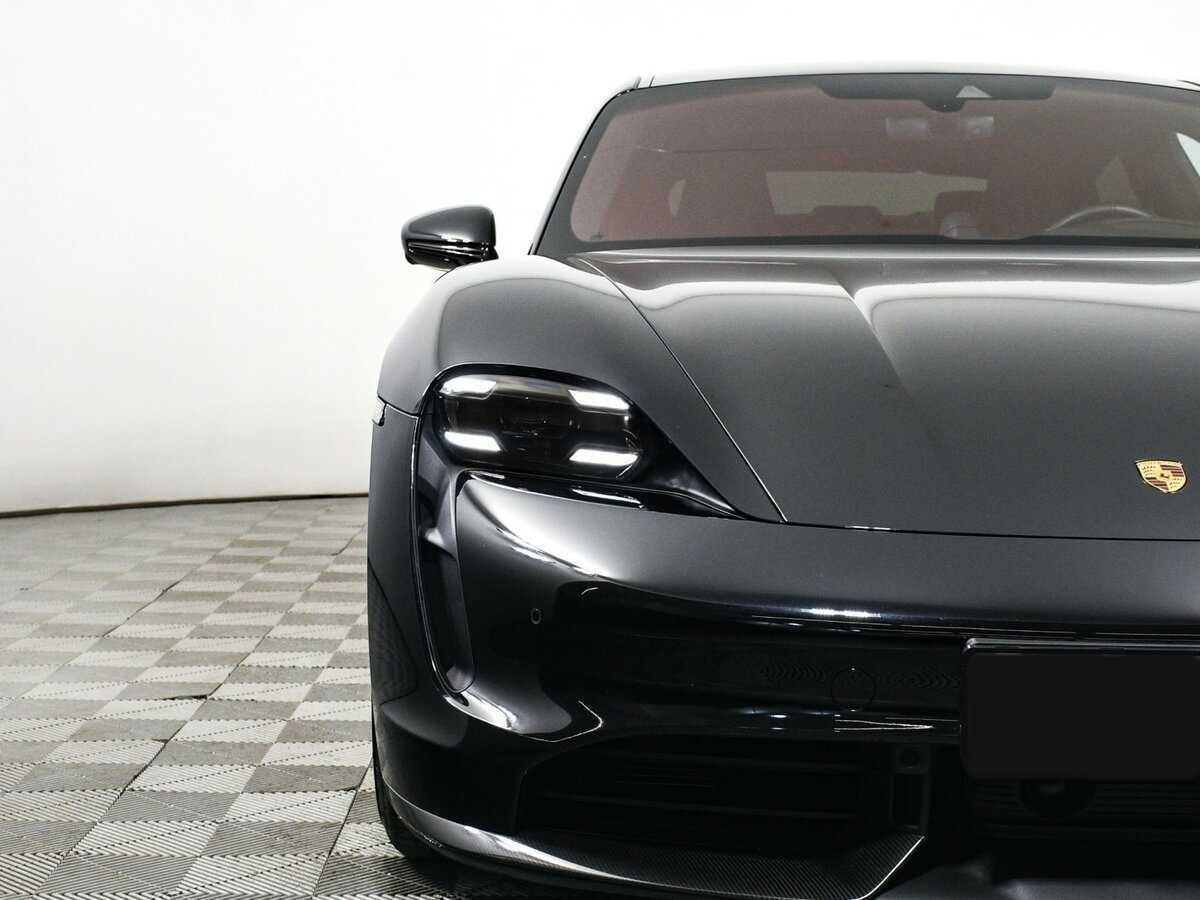 Купить Porsche Taycan с пробегом. Фото: #16