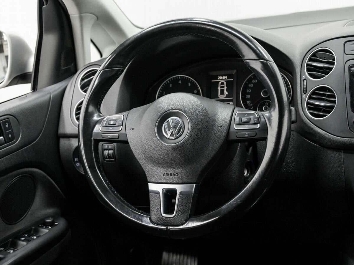 Купить Volkswagen Golf Plus с пробегом. Фото: #10