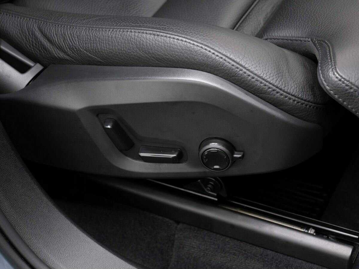 Купить Volvo XC60 с пробегом. Фото: #14