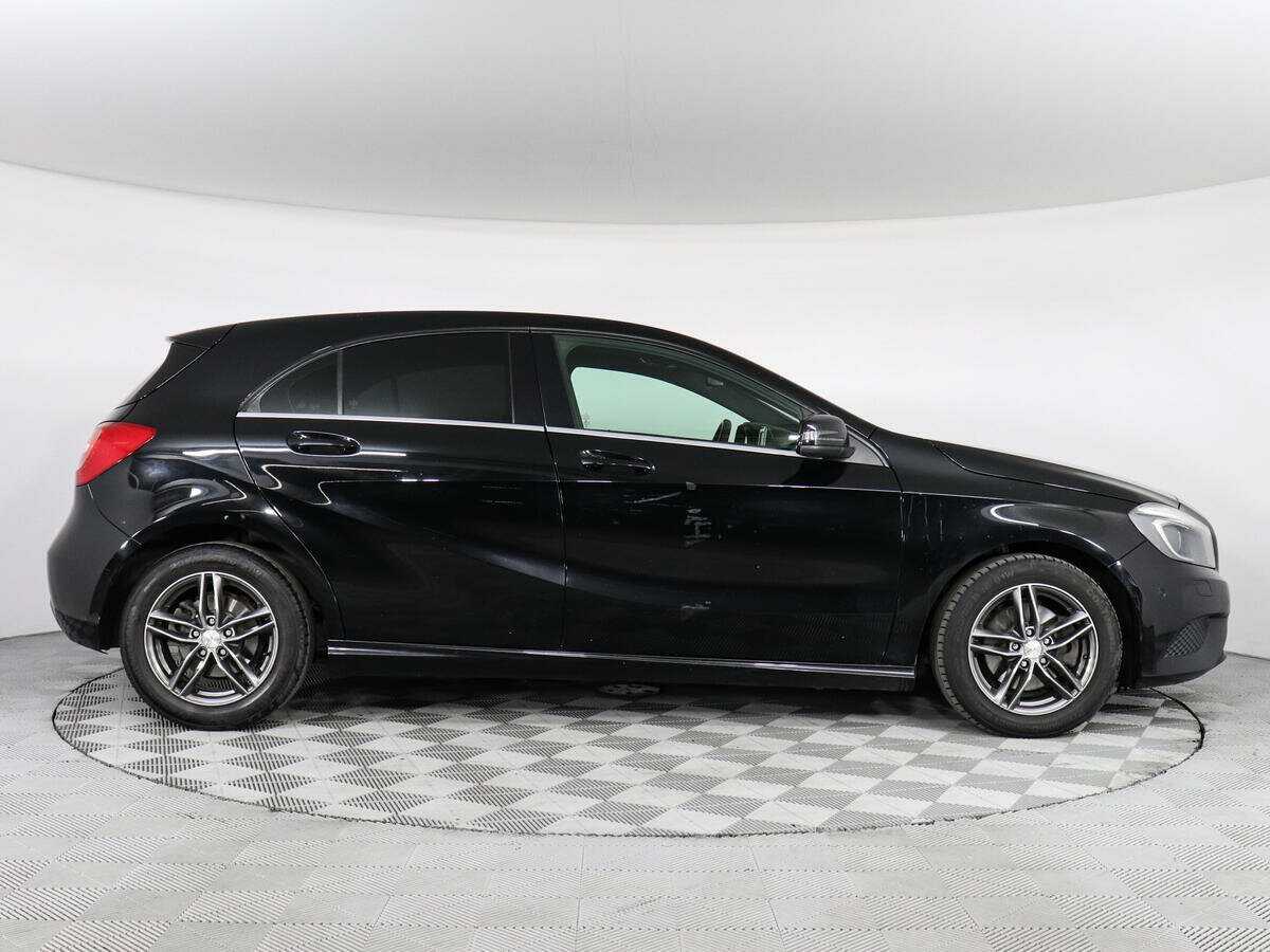 Купить Mercedes-Benz A-Класс с пробегом. Фото: #3