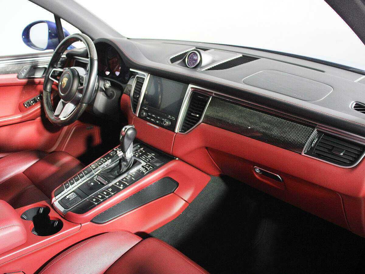 Купить Porsche Macan с пробегом. Фото: #6