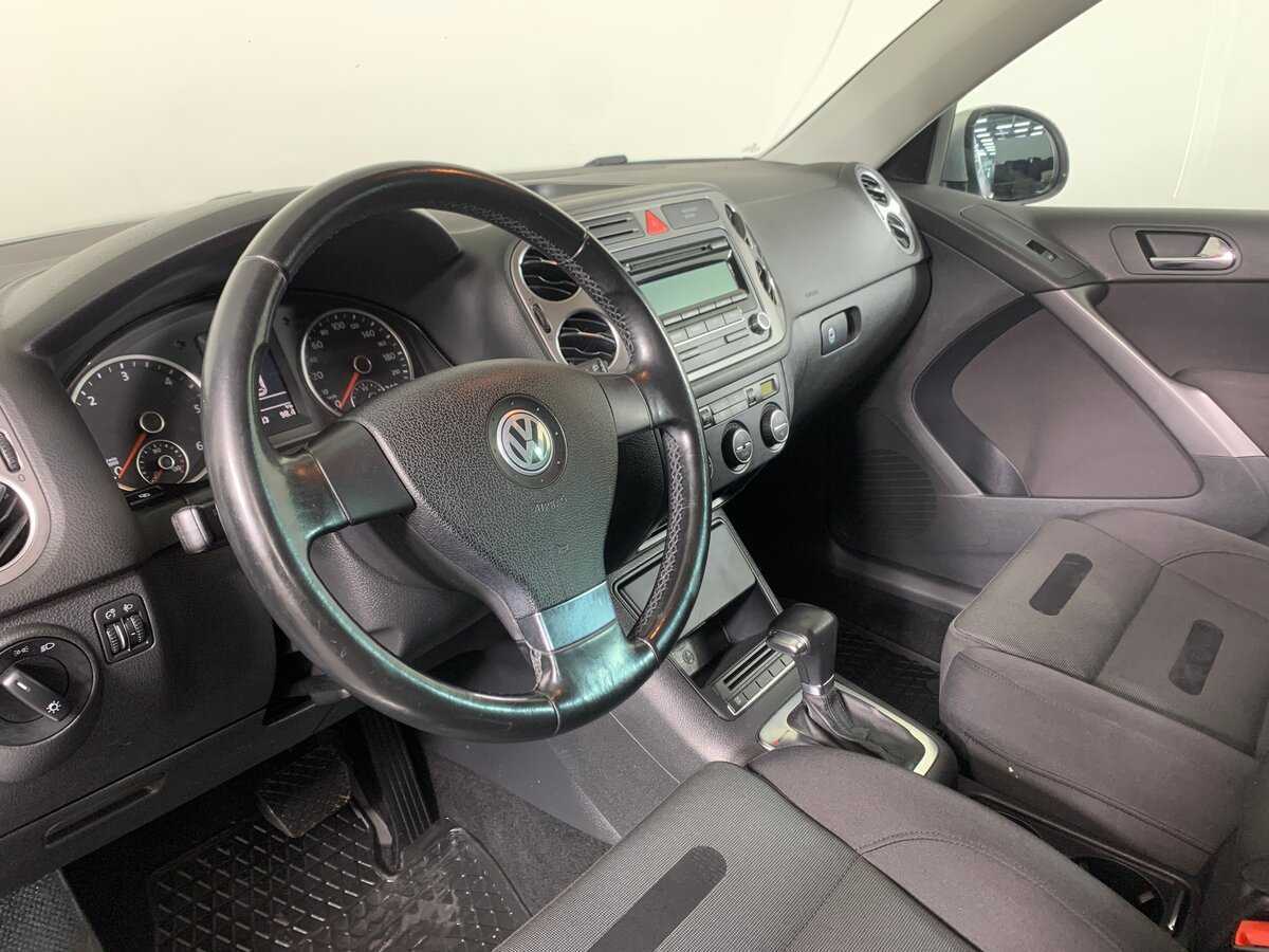 Купить Volkswagen Tiguan с пробегом. Фото: #11
