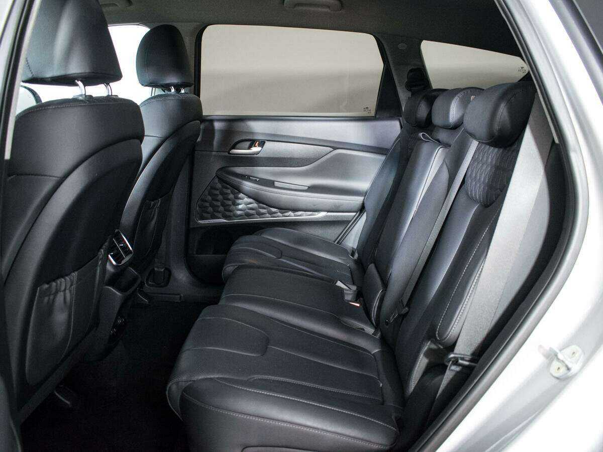 Купить Hyundai Santa Fe с пробегом. Фото: #9