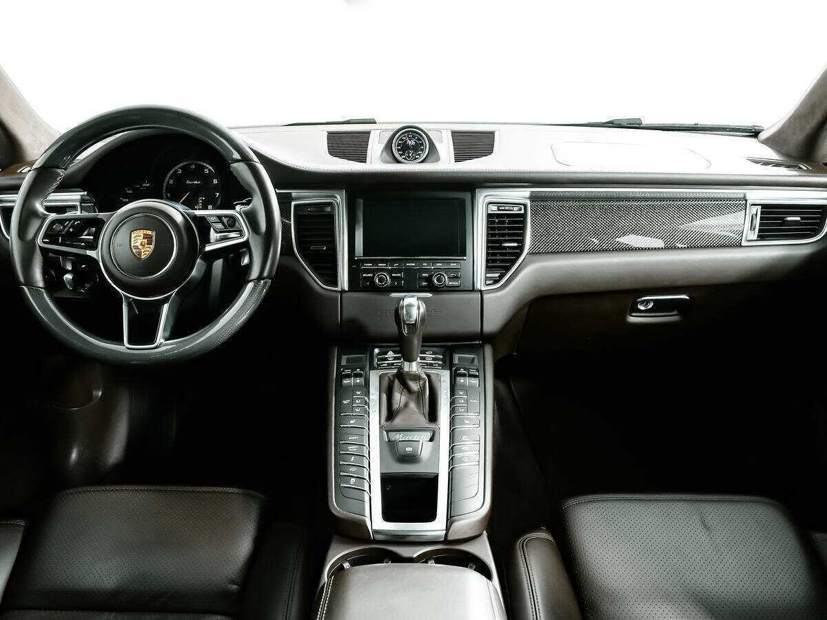 Купить Porsche Macan с пробегом. Фото: #10