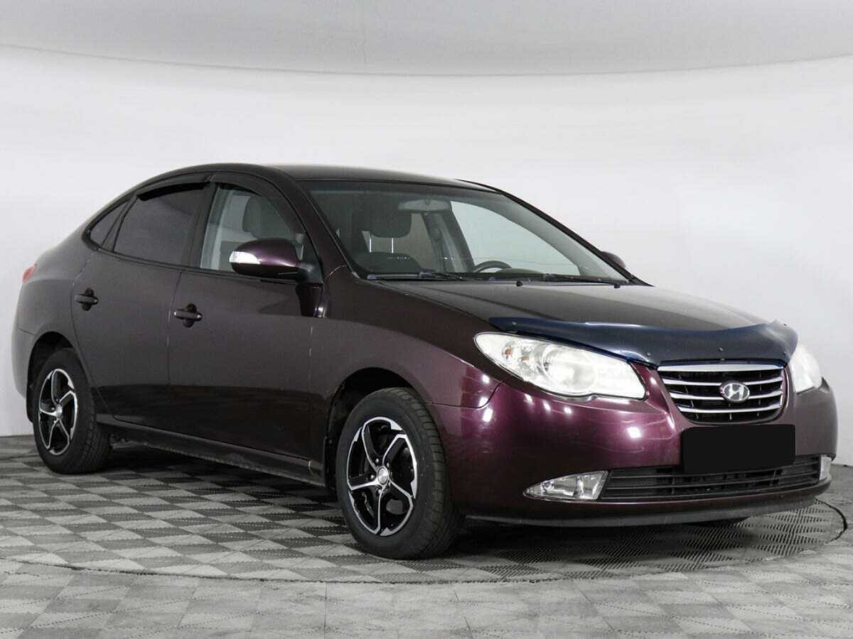 Купить Hyundai Elantra с пробегом. Фото: #1