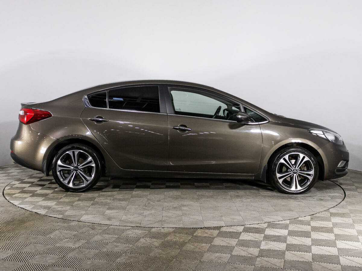 Купить Kia Cerato с пробегом. Фото: #3