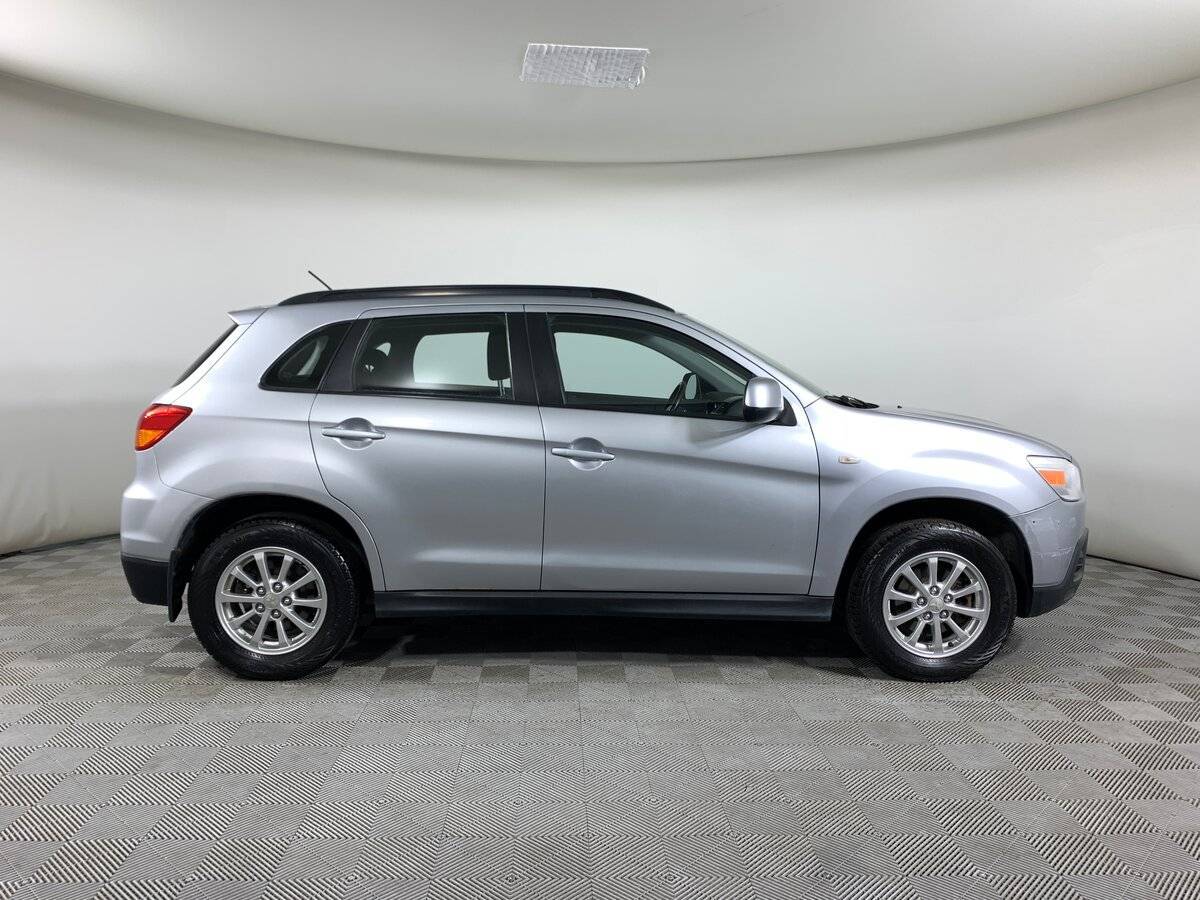 Купить Mitsubishi ASX с пробегом. Фото: #3