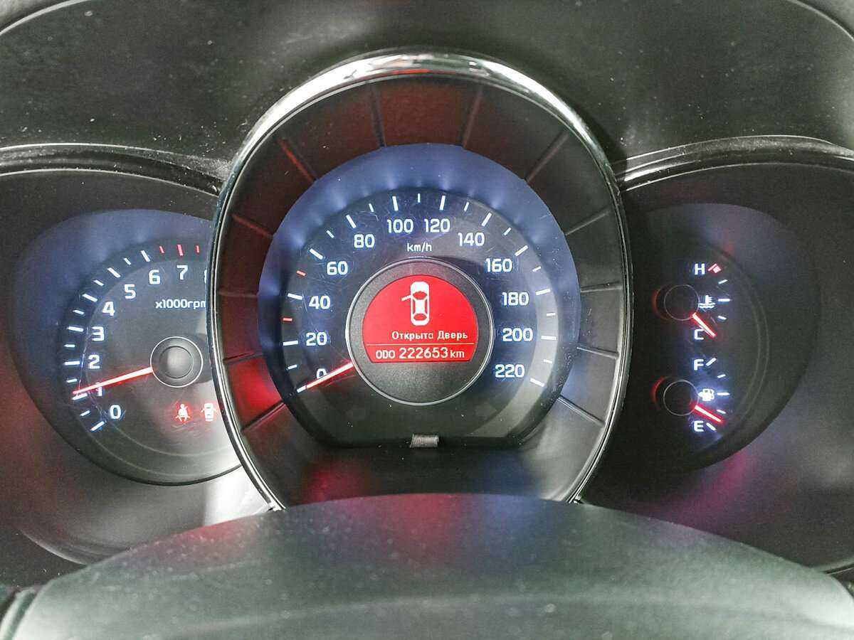 Купить Kia Rio с пробегом. Фото: #10