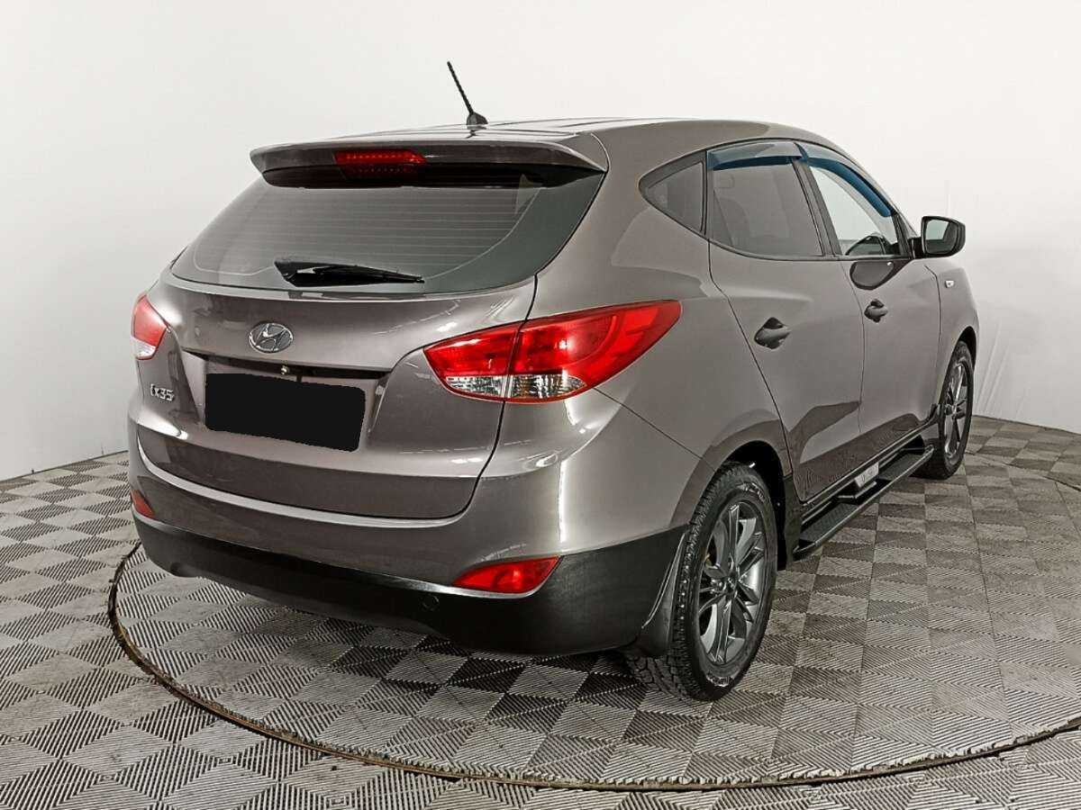 Купить Hyundai ix35 с пробегом. Фото: #4