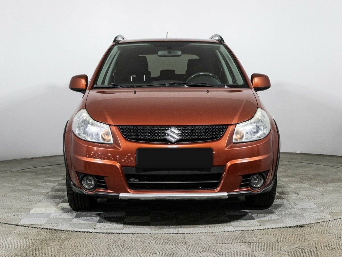 Купить Suzuki SX4 с пробегом. Фото: #1
