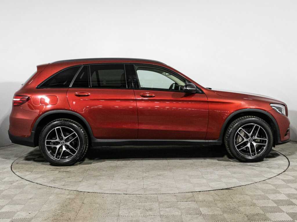 Купить Mercedes-Benz GLC с пробегом. Фото: #3