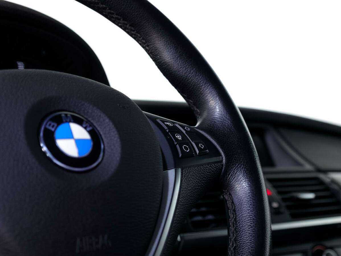 Купить BMW X5 с пробегом. Фото: #18
