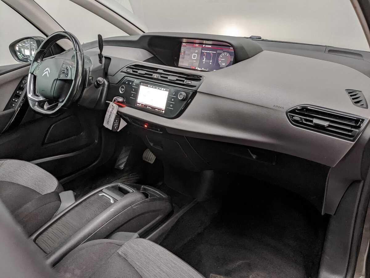 Купить Citroen C4 Picasso с пробегом. Фото: #12