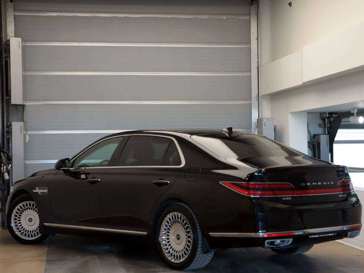 Купить Genesis G90 с пробегом. Фото: #5