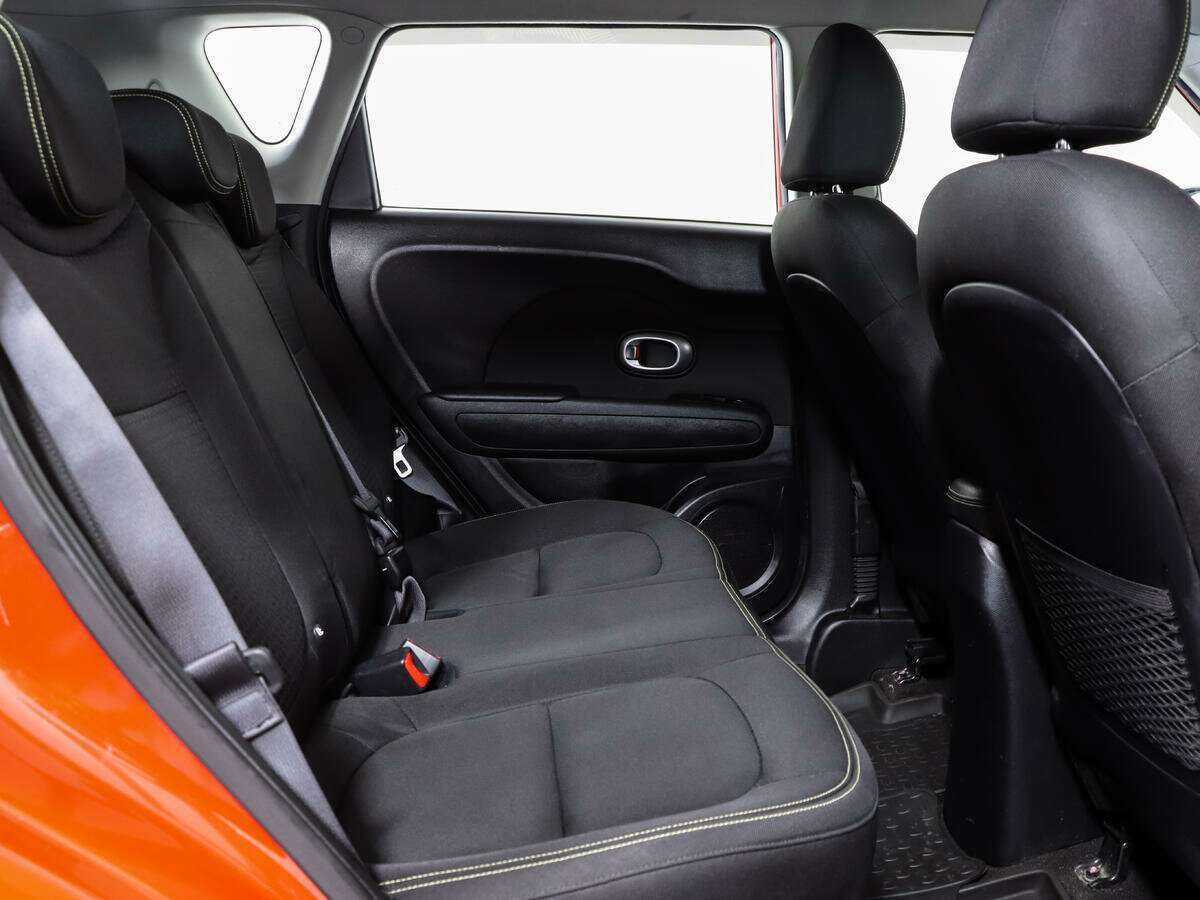Купить Kia Soul с пробегом. Фото: #11