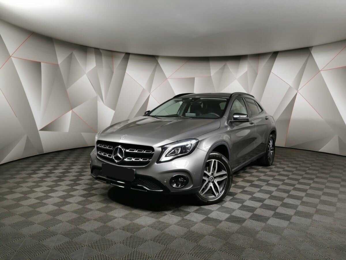 Купить Mercedes-Benz GLA с пробегом. Посмотреть фото